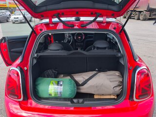 2021 Mini Hatch Cooper III (F55/F56) Рестайлинг, красный, 2099999 рублей, вид 5