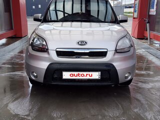 2013 Kia Soul I Рестайлинг, серый, 700000 рублей, вид 1