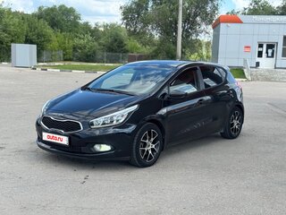 2013 Kia Ceed II, чёрный, 900000 рублей, вид 1