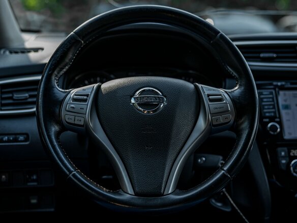2018 Nissan Qashqai II, серебристый, 1509000 рублей - вид 6