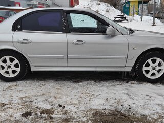 2005 Hyundai Sonata ТагАЗ IV (EF) Рестайлинг, серебристый, 600000 рублей, вид 3