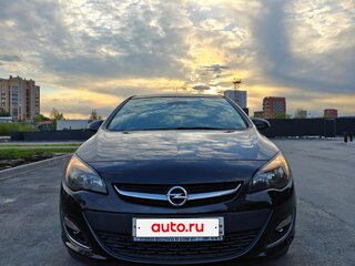 2013 Opel Astra J Рестайлинг, чёрный, 840000 рублей, вид 4