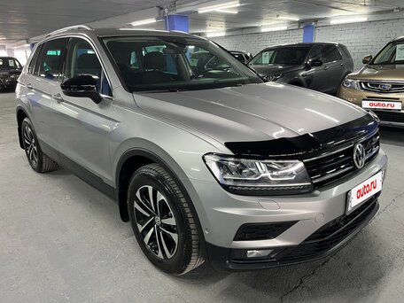 2019 Volkswagen Tiguan II, серый, 2359000 рублей, вид 3