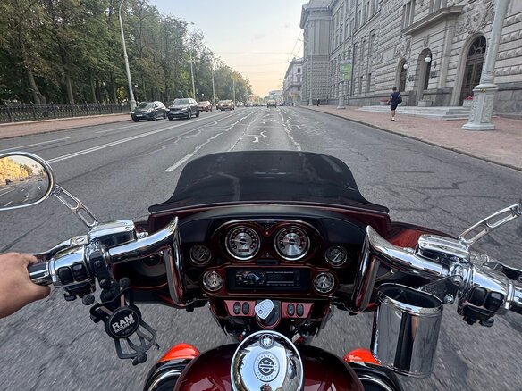 2010 Harley-Davidson CVO, оранжевый, 1150000 рублей - вид 15