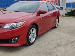 2012 Toyota Camry US Market VII (XV50), красный, 1650000 рублей, вид 2