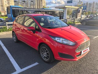 2015 Ford Fiesta Mk6 Рестайлинг, красный, 710000 рублей, вид 2