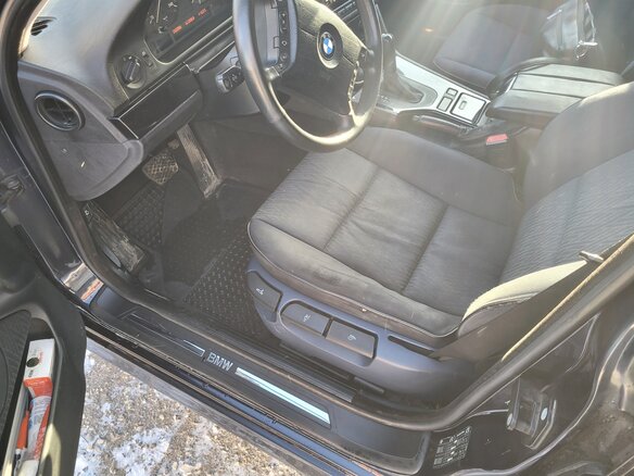 2000 BMW 5 серии 523i IV (E39), синий, 550000 рублей - вид 12