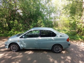 1998 Toyota Prius I (XW10), зелёный, 249000 рублей, вид 4
