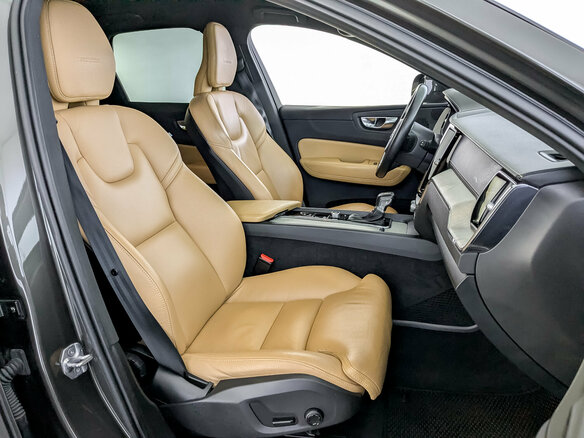 2019 Volvo XC60 II, зелёный, 3390000 рублей - вид 23