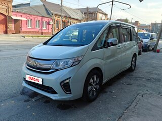 2015 Honda Stepwgn V, зелёный, 1850000 рублей, вид 1