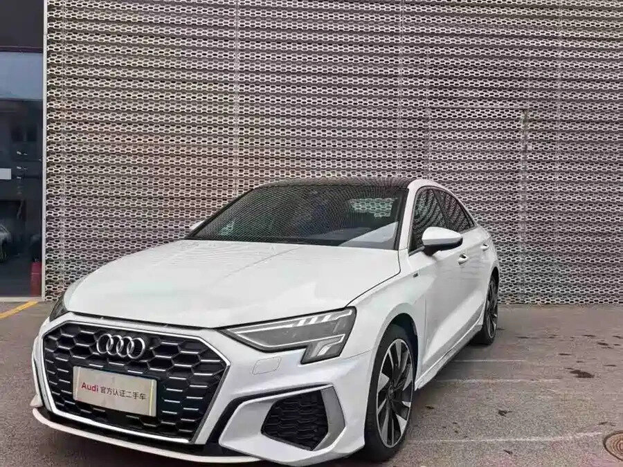 Открыть фотографии: Audi A3 IV (8Y)