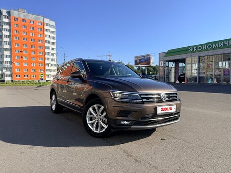 2017 Volkswagen Tiguan II, коричневый, 2650000 рублей, вид 4