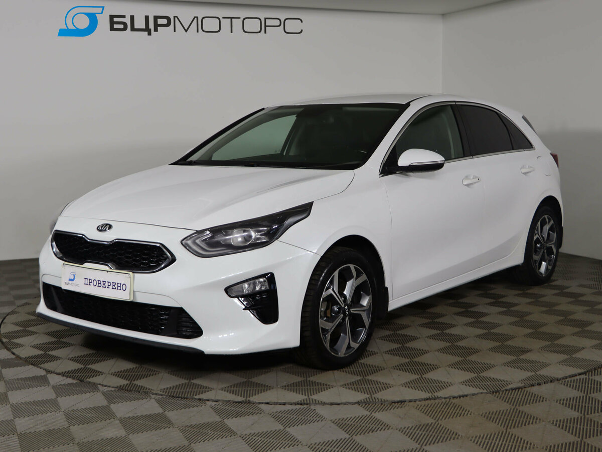 Открыть фотографии: Kia Ceed III
