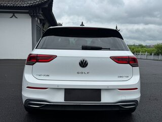 2021 Volkswagen Golf VIII, белый, 1670036 рублей, вид 5