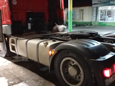 2016 DAF XF, красный, 4200000 рублей, вид 2
