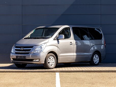 2014 Hyundai H-1 II, серый, 1495000 рублей, вид 1