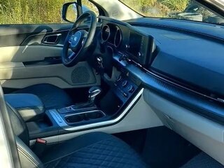 2021 Kia Carnival IV, белый, 3850000 рублей, вид 4