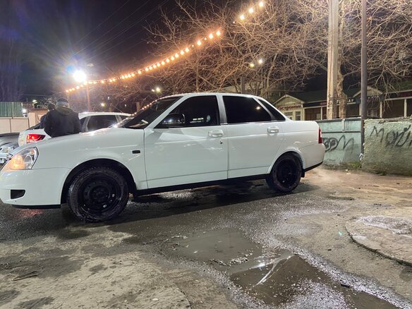 2013 Lada (ВАЗ) Priora I Рестайлинг, белый, 350000 рублей - вид 5