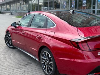 2020 Hyundai Sonata VIII (DN8), красный, 1995263 рублей, вид 5