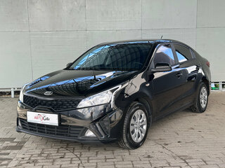 2021 Kia Rio IV Рестайлинг, чёрный, 1665000 рублей, вид 1