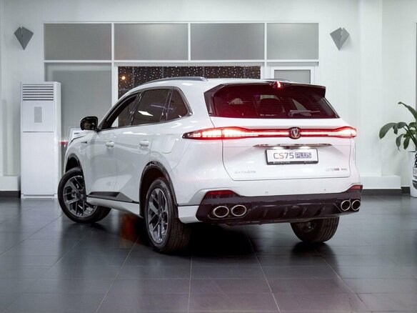 2026 Changan CS75 Plus IV, белый, 4339900 рублей - вид 5