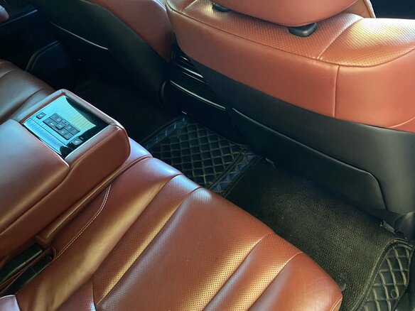 2018 Lexus LX 450d III Рестайлинг 2, чёрный, 8500000 рублей - вид 13