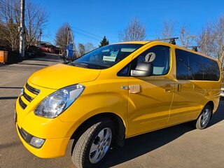 2017 Hyundai Grand Starex I Рестайлинг, жёлтый, 3890000 рублей, вид 2