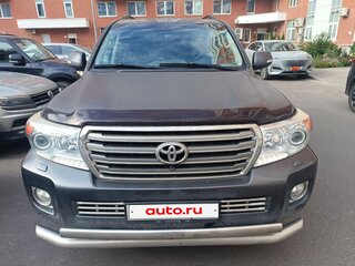 2013 Toyota Land Cruiser 200 Series Рестайлинг 1, серый, 4700000 рублей, вид 1