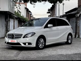 2013 Mercedes-Benz B-Класс 180 II (W246), белый, 1000000 рублей, вид 1