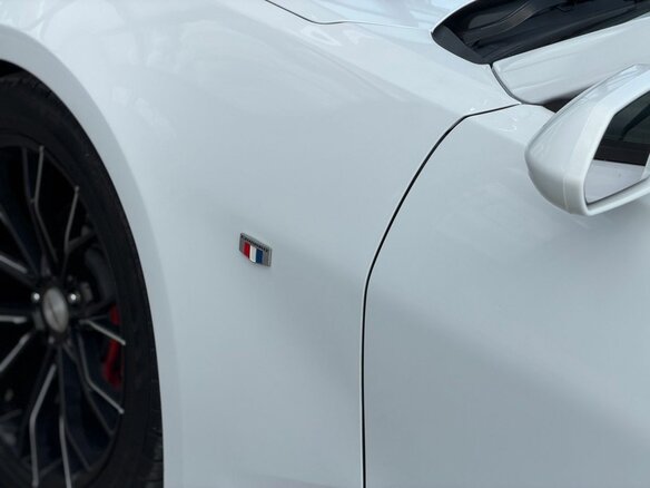 2019 Chevrolet Camaro VI Рестайлинг, белый, 2250000 рублей - вид 34