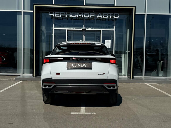 2024 Omoda C5 I Рестайлинг, белый, 2479900 рублей - вид 6