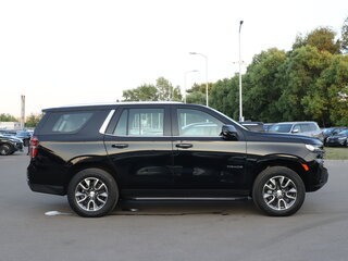 2023 Chevrolet Tahoe V, чёрный, 9758174 рублей, вид 4