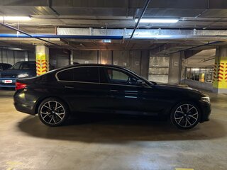 2017 BMW 5 серии 520d VII (G30/G31/G38), чёрный, 2500000 рублей, вид 1