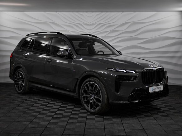 2025 BMW X7 40d I (G07) Рестайлинг, серый - вид 1