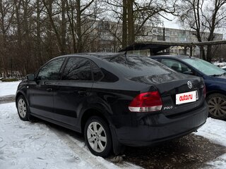 2012 Volkswagen Polo V, чёрный, 900000 рублей, вид 3