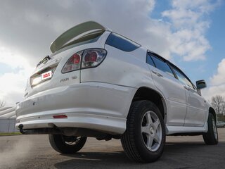 2002 Toyota Harrier I (XU10) Рестайлинг, белый, 780000 рублей, вид 5