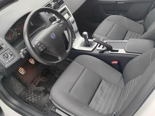 2011 Volvo S40 II Рестайлинг, белый, 730000 рублей, вид 5