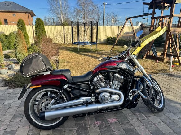 2015 Harley-Davidson V-Rod, пурпурный, 1800000 рублей - вид 3