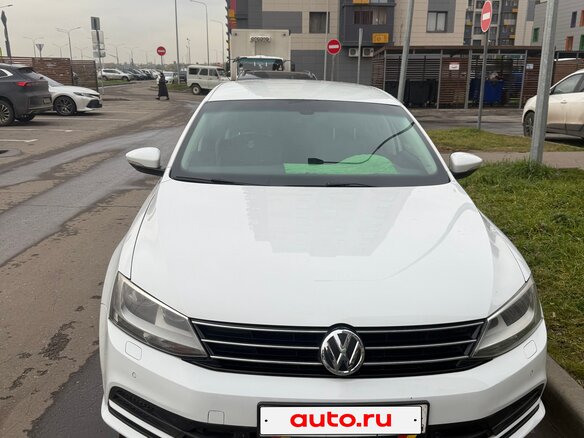 2017 Volkswagen Jetta VI Рестайлинг, белый, 1180000 рублей - вид 1