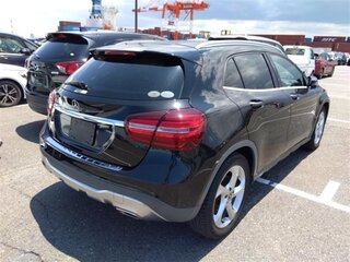 2017 Mercedes-Benz GLA 180 I (X156) Рестайлинг, чёрный, 1600000 рублей, вид 3
