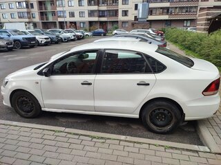 2016 Volkswagen Polo V Рестайлинг, белый, 670000 рублей, вид 4