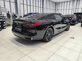 2019 BMW 8 серии 840d xDrive II (G14/G15/G16), чёрный, 6050000 рублей, вид 5