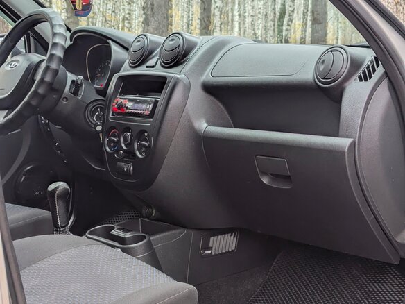 2014 Lada (ВАЗ) Granta I, серебристый, 335000 рублей - вид 7