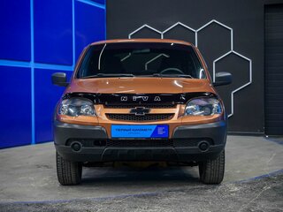 2019 Chevrolet Niva I Рестайлинг, золотистый, 825000 рублей, вид 4