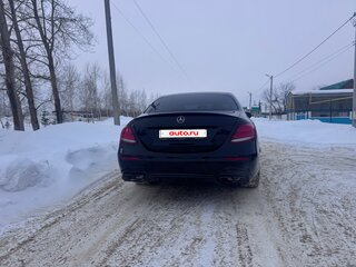 2020 Mercedes-Benz E-Класс 200 V (W213, S213, C238), чёрный, 4100000 рублей, вид 3