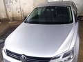 2014 Volkswagen Jetta VI Рестайлинг, серебристый, 850000 рублей