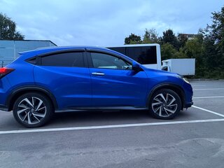 2019 Honda Vezel I Рестайлинг, синий, 1900000 рублей, вид 4