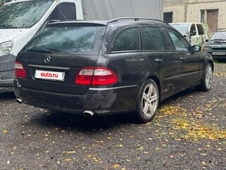 2003 Mercedes-Benz E-Класс 240 III (W211, S211), чёрный, 600000 рублей, вид 3