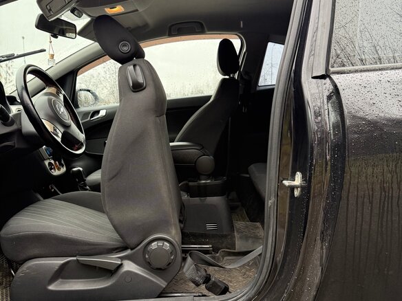 2008 Opel Corsa D, чёрный, 430000 рублей - вид 10