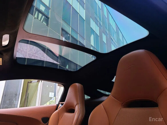 2022 McLaren GT, чёрный, 19814468 рублей - вид 17